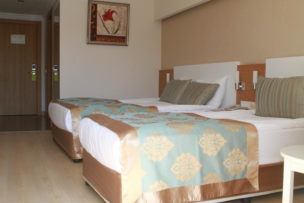 Annabella Diamond Hotel Avsallar Bagian luar foto